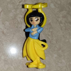 Ring Doll 3